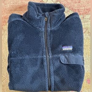 Navy Patagonia Fuzzy fleece zip up jacket